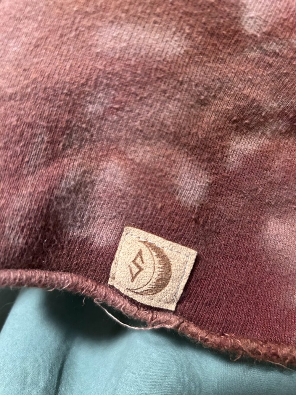 SINEW MOON PEGGY O WRAP SCARF NURSING COVER RUBY BROWN HEMP BAMBOO FLEECE EUC - Picture 2 of 12